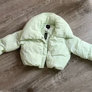 Boohoo Cropped Puffer Jacket – Light Green Y2K Winter Coat